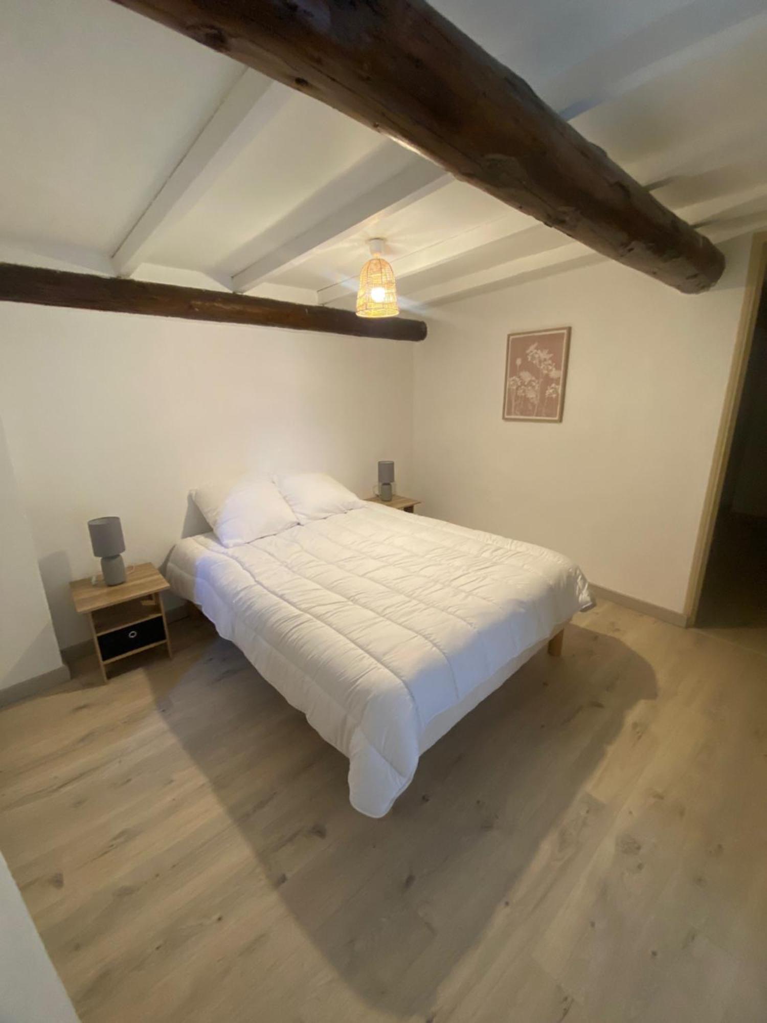 Maison De Village Courthézon Kültér fotó